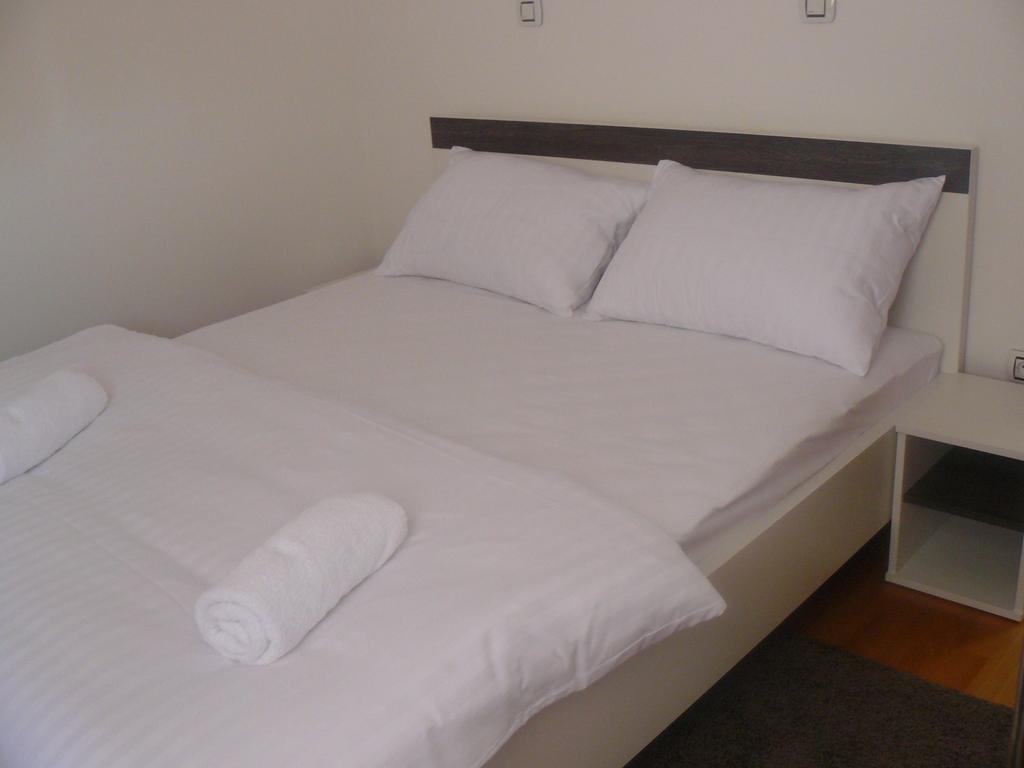 My Nest Accommodation Privlaka  Exterior photo