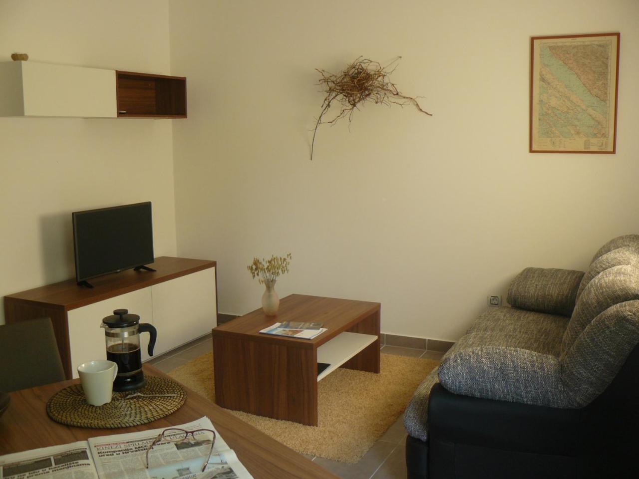My Nest Accommodation Privlaka  Exterior photo